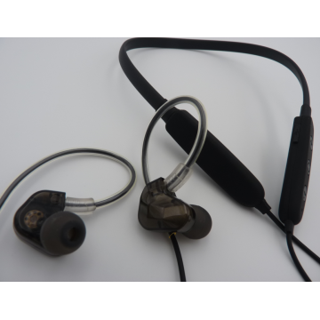 Earphone Nirkabel Sport in-Ear untuk Olahraga